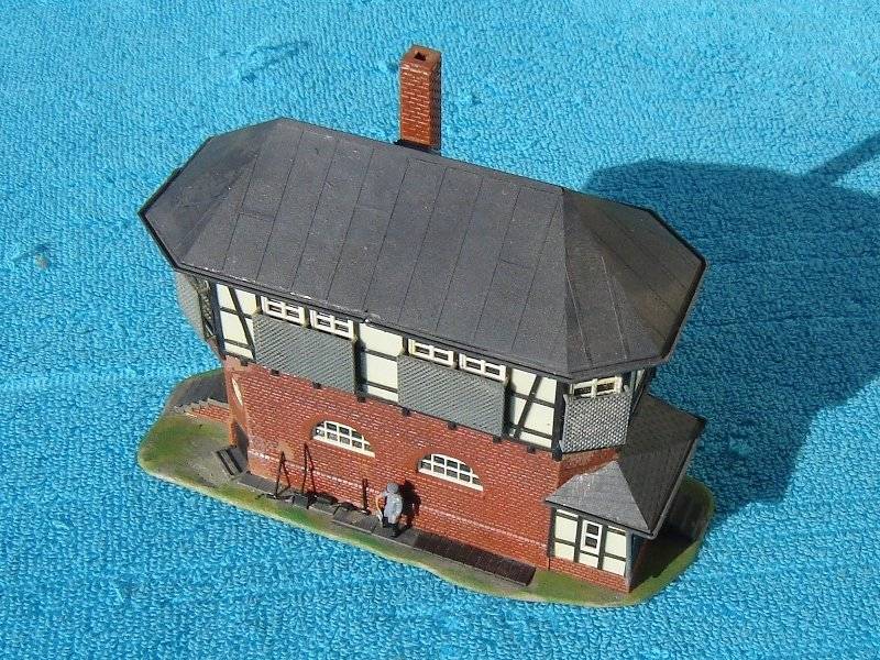 Kibri HO gauge Signal box