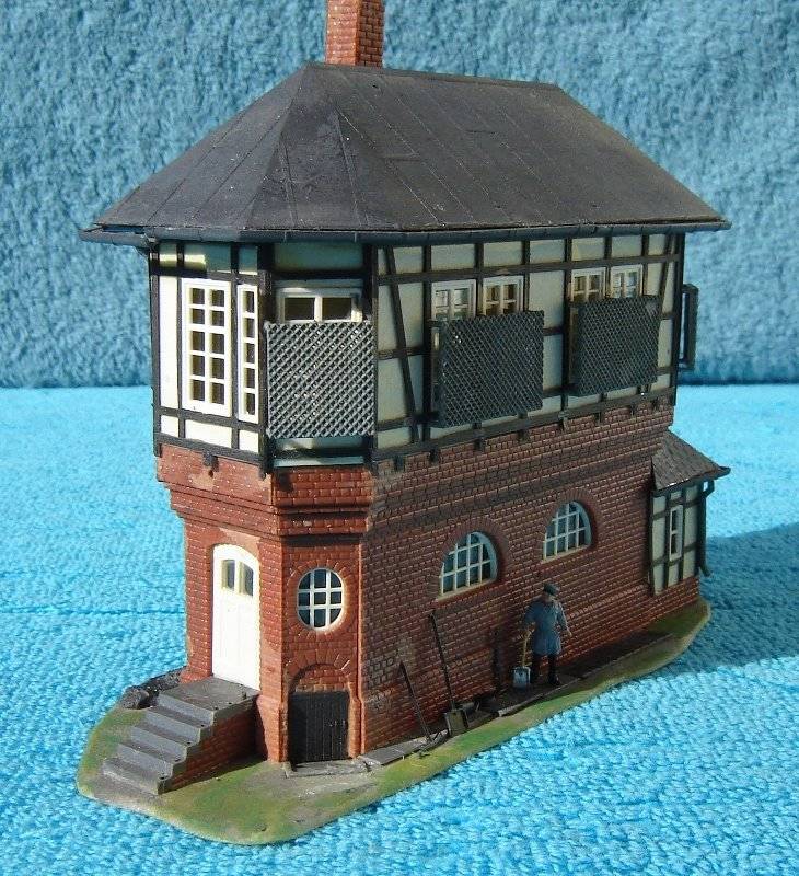 Kibri HO gauge Signal box