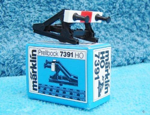 Marklin HO gauge K-track buffer stop