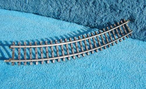 Marklin HO gauge K-track curved No. 2221