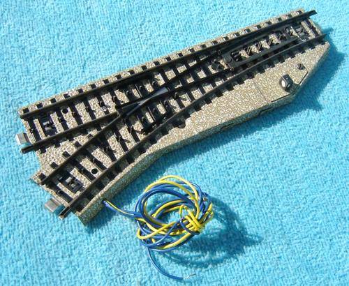 Marklin HO gauge Electric Left Hand Point No. 5221