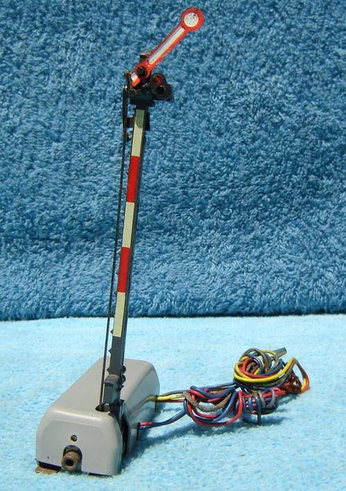 Marklin HO gauge Home Signal Single Arm Semaphore No. 7039