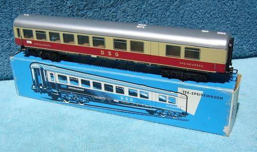 Marklin HO gauge TEE Dining Car No. 4087