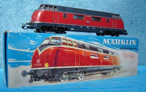 Marklin HO gauge V200 Diesel Locomotive No. 3021