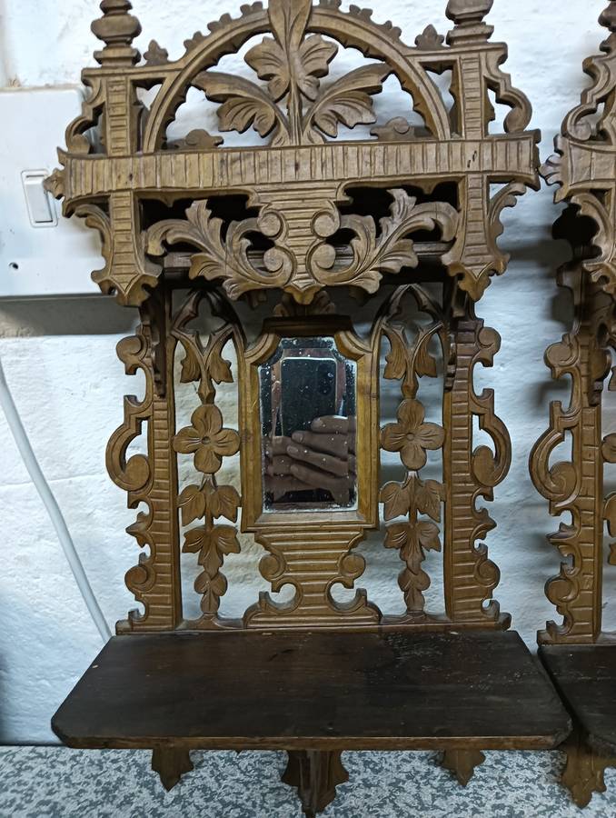 Antique wall hangers