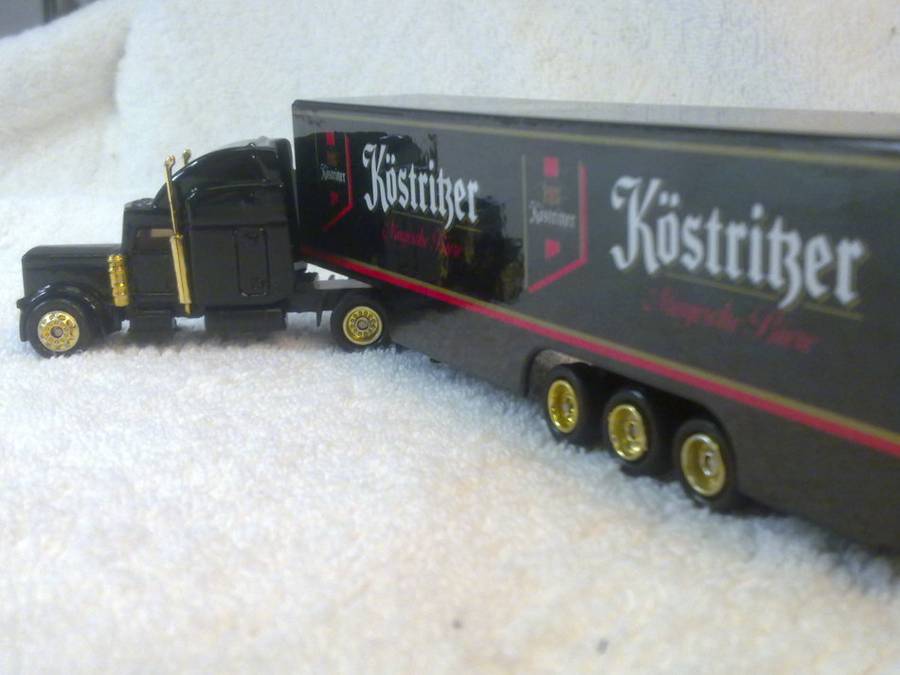 HO Scale 1/87 Truck with Trailer - Kostritzer Magische Biere [ WOW !!! ] (Unboxed)