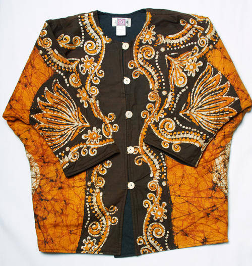 Wonderful one of a kind large warm fitting jacket top with beautiful asian ethnic print