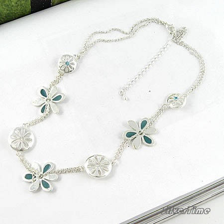 Stylish Fancy Pendant Necklace