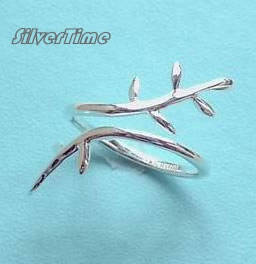 ON-SALE: With FREE silver polishing cloth - Silver olive twig ring