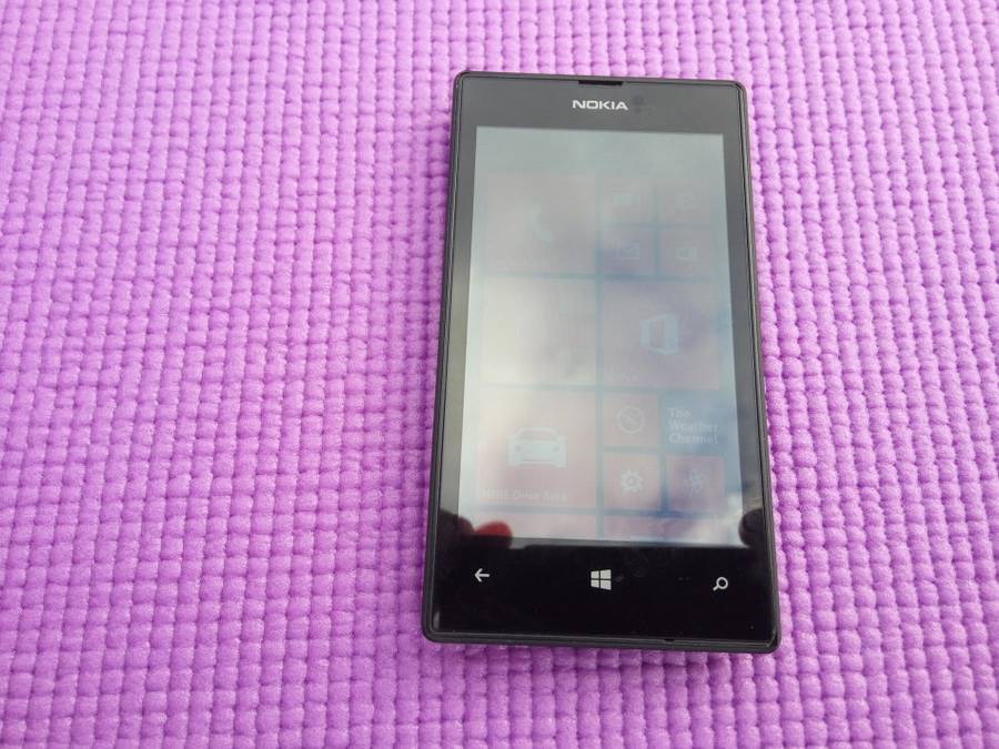 IN STOCK - Nokia Lumia 520 Black Smartphone EXCELLENT CONDITION