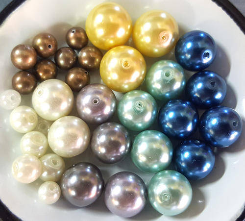 Beads, heavy, beautiful quality, mixed lot.