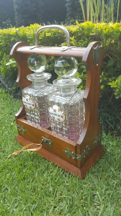 Glorious Edwardian Oak Tantalus with Pristine Original Crystal Decanters and Original Key