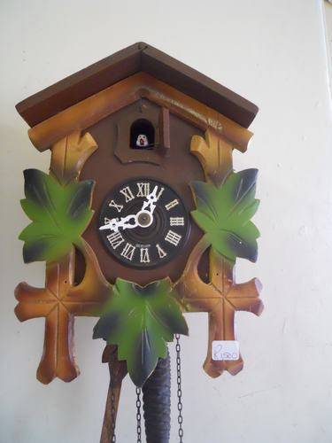 Crazy R1 no reserve!!!! Cuckoo clock!!!!
