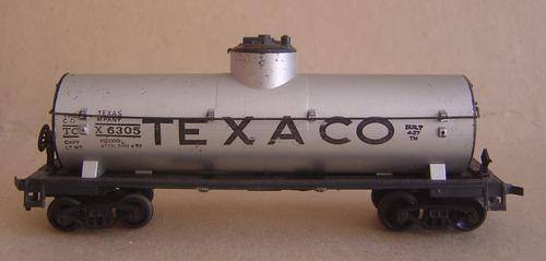 LifeLike HO Scale Wagon - 36ft Tank Car - Texaco