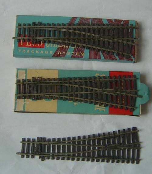 PECO HO Scale Streamlined Points x 3 ( 2 x R + 1 x L)