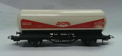 LIMA HO Scale Wagon - SAR/SAS Ammonia Tanker