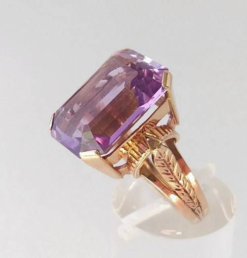 Purple amethyst and rose gold dress ring