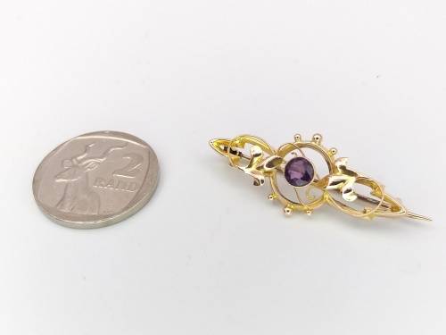Art Nouveau 9ct gold and amethyst brooch