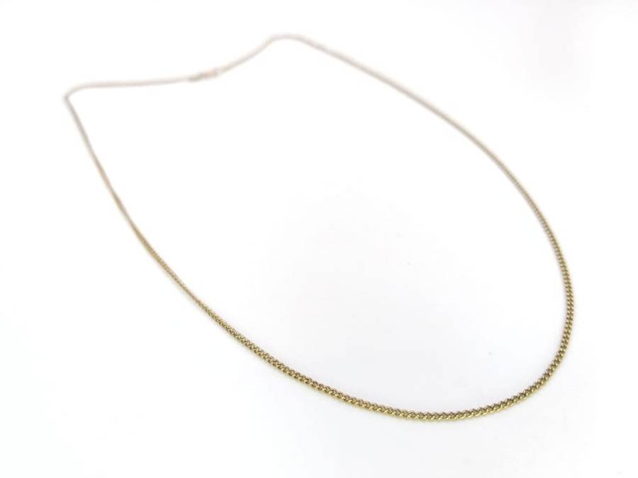 Classic 9ct gold chain