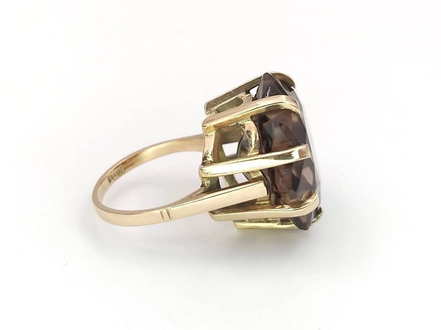 9ct gold star-shaped brown topaz cocktail ring