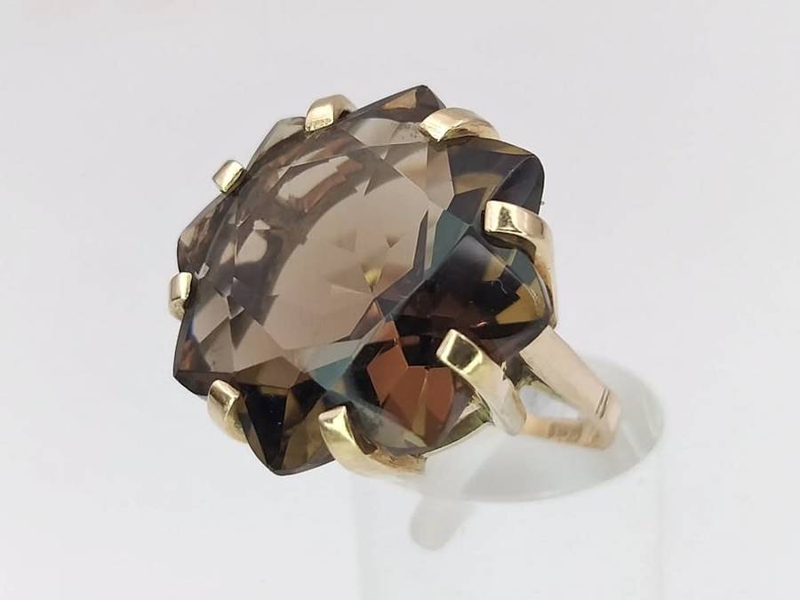 9ct gold star-shaped brown topaz cocktail ring