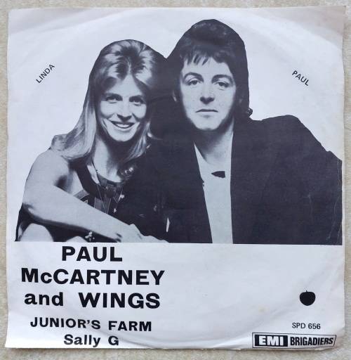 PAUL MCCARTNEY AND WINGS - JUNIOR'S FARM / SALLY G (7" PICTURE SLEEVE 45 RPM)