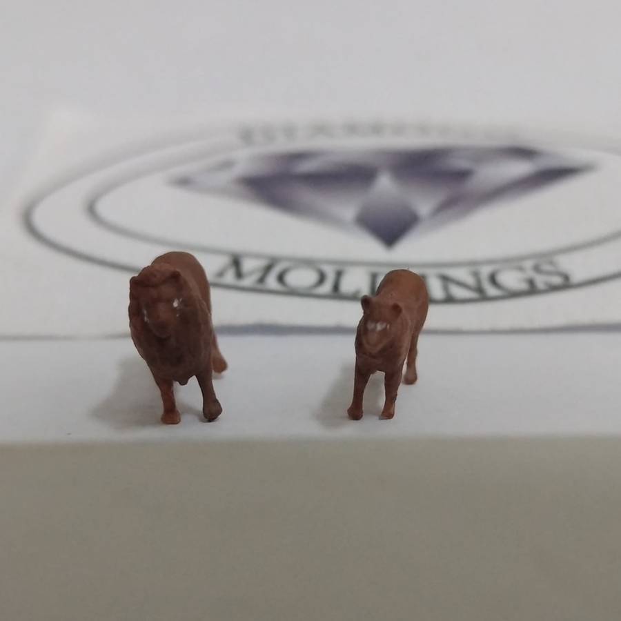 Model Trains N-Scale - Animals - Lion Male & Female