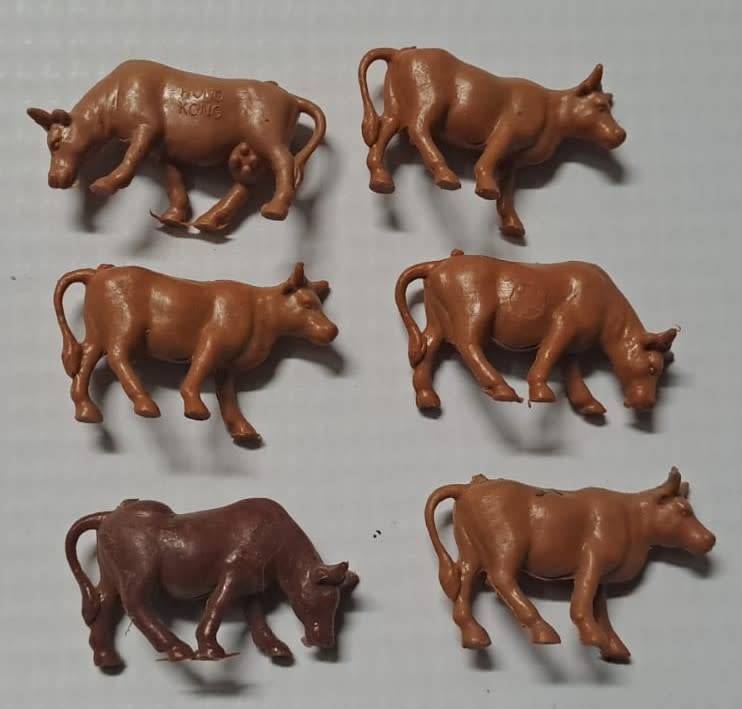 Model Trains 1:87 HO - 6 x Cows.