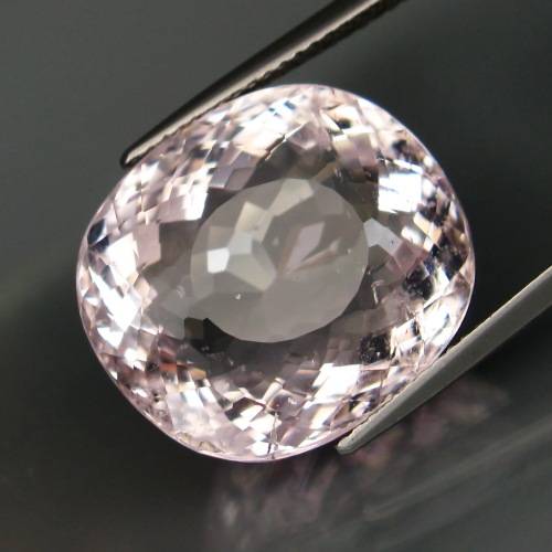 18.48Ct.Ravishing Color & Full Sparkling! Natural HUGE Pink Morganite Brazil