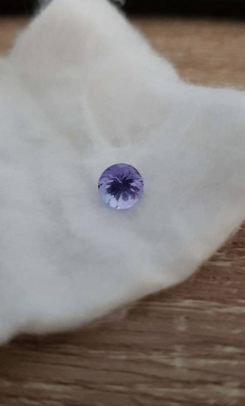 0.89Ct. Top Purplish Blue Tanzanite Round 6mm. Full Fire! Natural