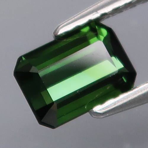 0.80Ct.Green Tourmaline Perfect Shape & Eye Clean! Attractive Color! Natural