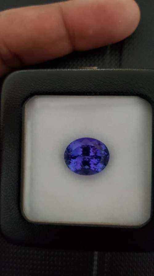 11.66Ct. Tanzanite Oval  Bluish Violet **Certified**Very Good Color! Natural