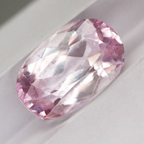 5.33Ct. Kunzite Pale Pink  Precious Gem Ravishing Color! Natural