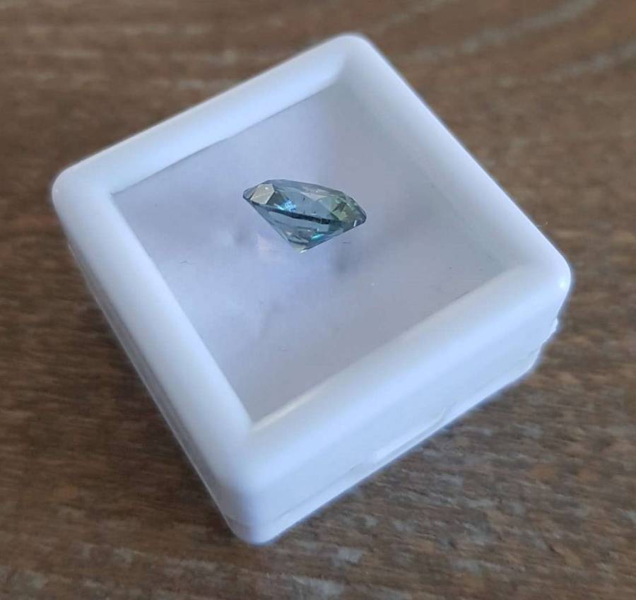 2.11ct MOISSANITE OVAL  **PEACOCK BLUE** VVS1  COLOUR  LOOSE GEM