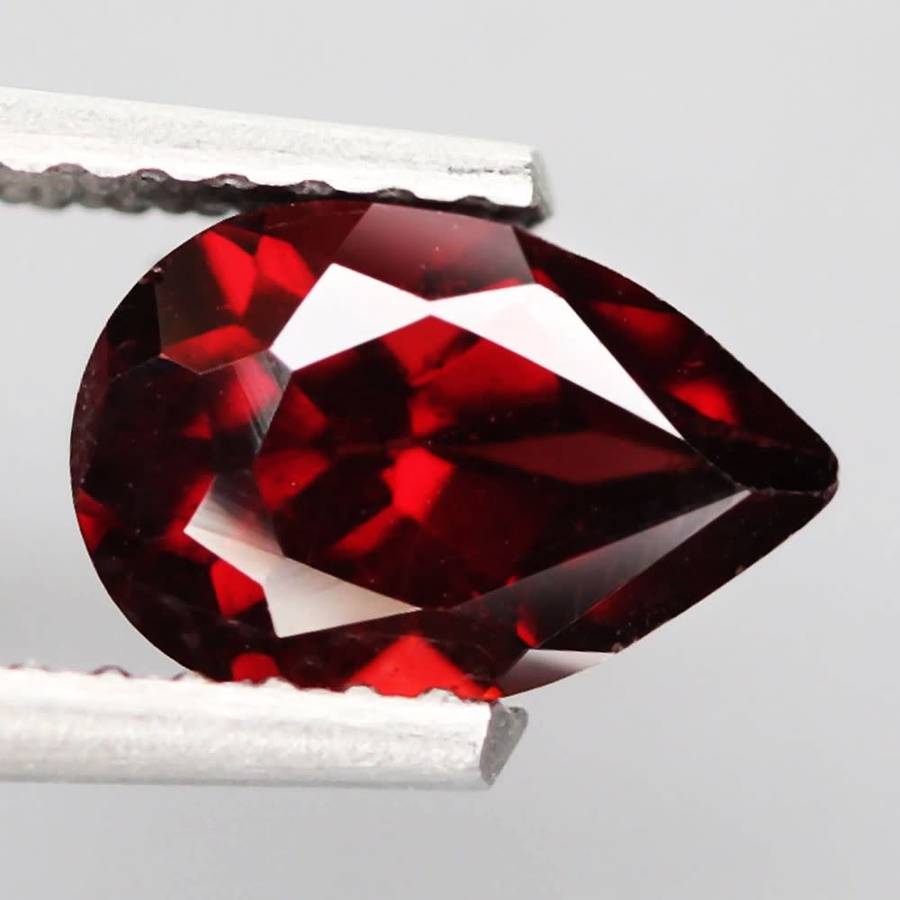 1.14Ct.  Spessartine Garnet Red Pear Namibia Good Quality & Good Sparkling Natural