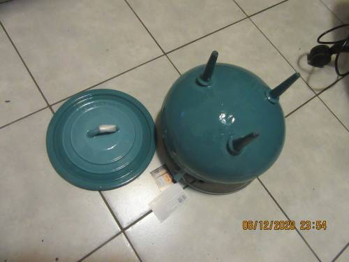 POTJIE N0 3 ENAMEL COATING 26CM BUSHBABY