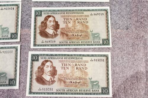 R10 - TW de Jongh - Nine notes - Good, used condition - Low price - Bid now!