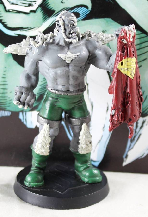 DC Comics - Lead, hand painted figurine with book - Doomsday -  Special Issue #2 - Bid Now!