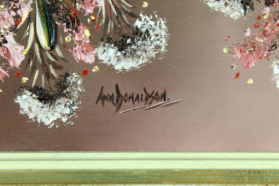 Ann Donaldson - Still life flowers - A stunner! - Invest today, bid now!