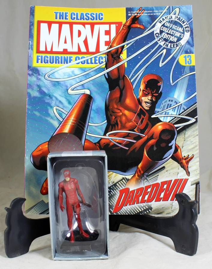 Classic Marvel collection - lead, hand painted action figure with book - Daredevil
