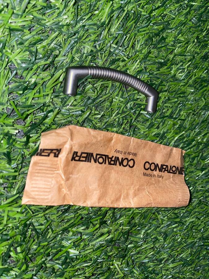 Confalonieri handles