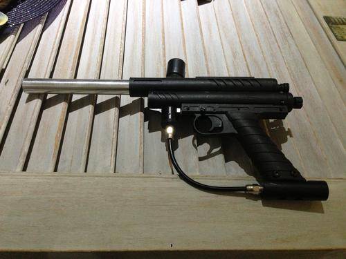 Brand new Paintball gun
