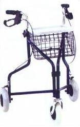 3 WHEEL ROLLATOR / WALKER