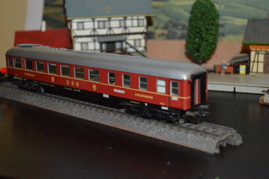 Marklin HO 4024 DSG Dining car with lights