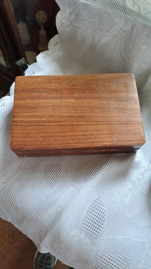 Vintage Rose wood playing card box with dice all original CHRISTMAS GIFT?