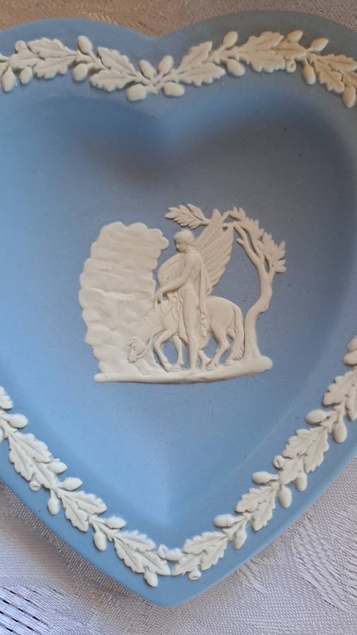 Wedgwood heart dish with unused Ronson lighter
