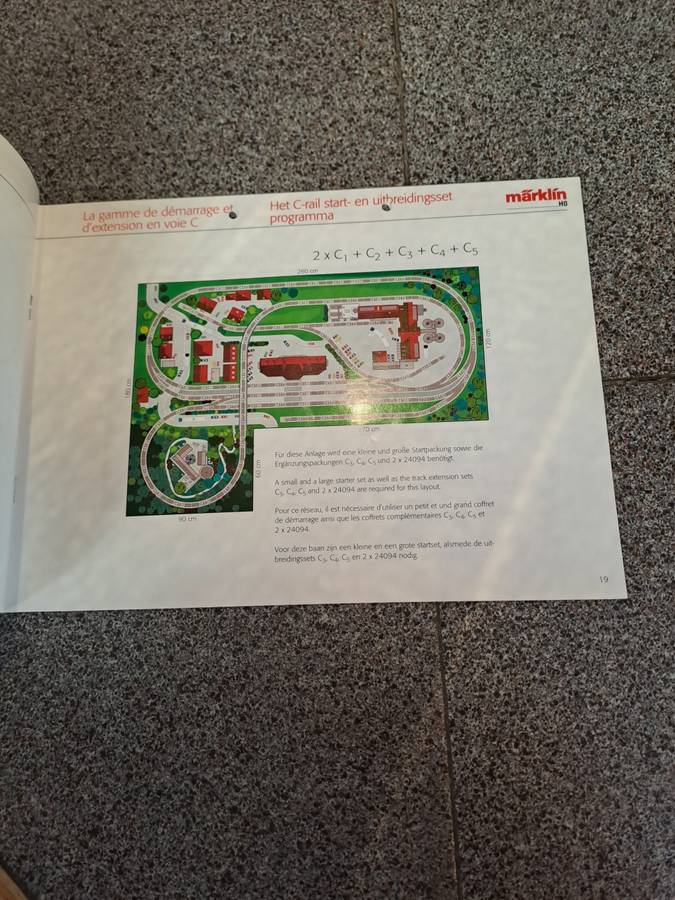 Marklin Ho Track plan catalogue 34 pages reduced