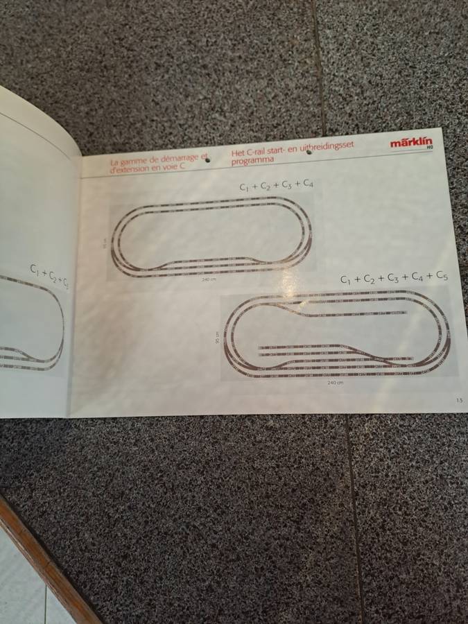 Marklin Ho Track plan catalogue 34 pages reduced