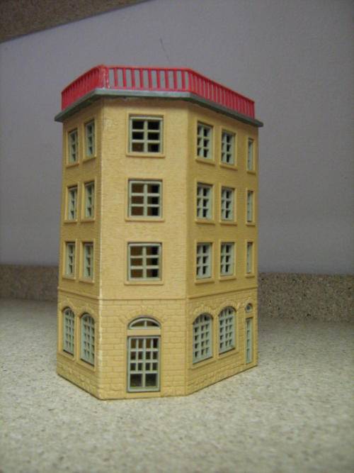 1X TOWN HOUSES HO (CORNER UNIT)