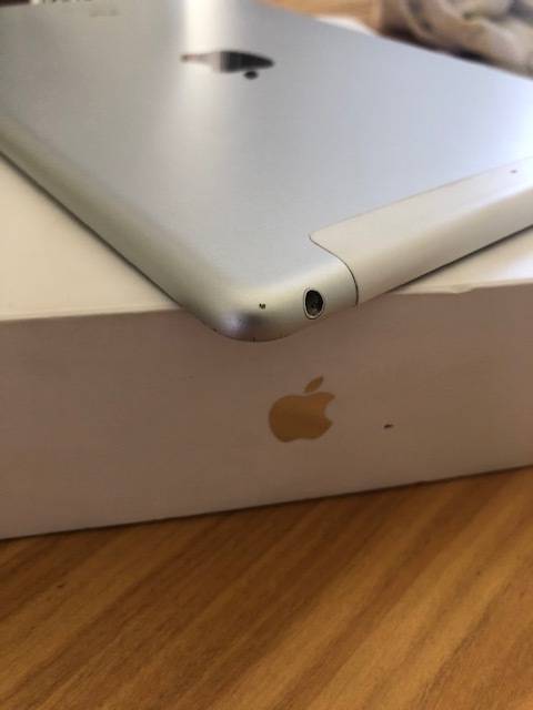 Apple iPad Air 16GB 4G+Wifi - White